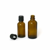 Steklenička s črno pipeto